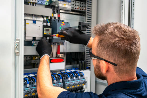 Best Electrical Outlet Repair  in Salineville, OH